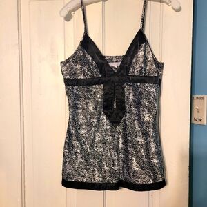 Charlotte Russe size LG keyhole tank top
